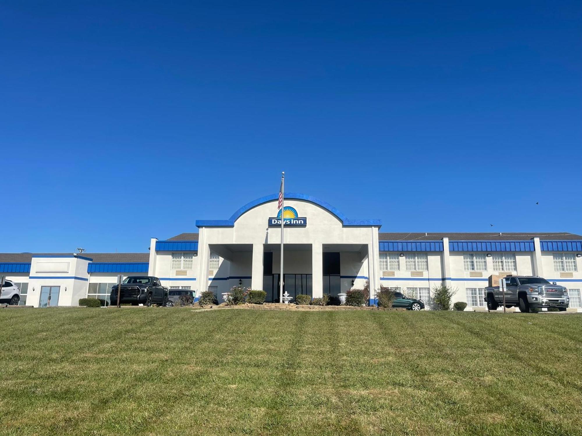 Days Inn By Wyndham Madisonville Exterior foto